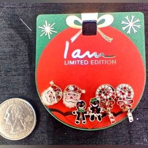 3/ $35 limited edition Christmas earrings set